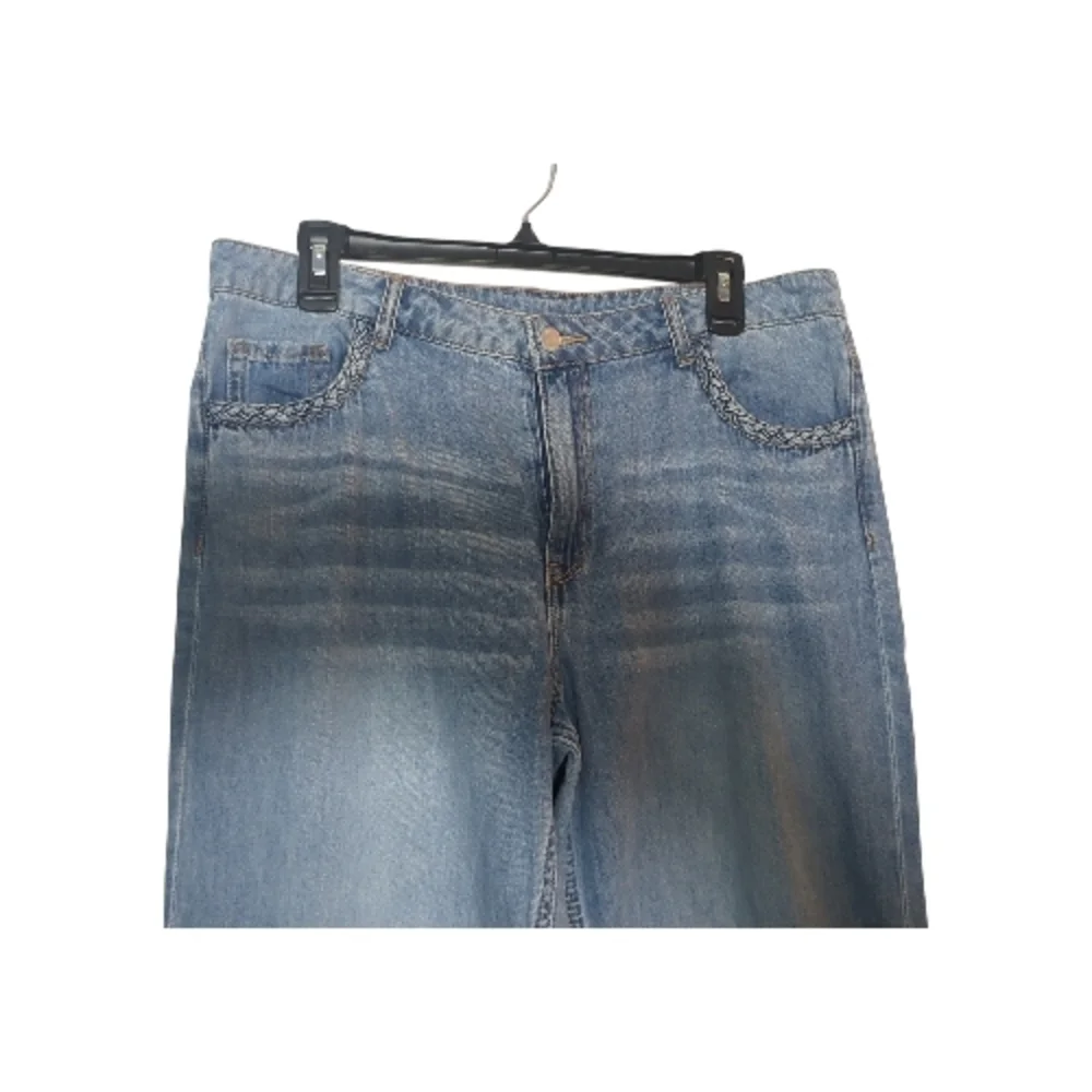 Divided 12 Wide Leg Distressed Hem Jeans Back Shadow Pockets Festival Coastal